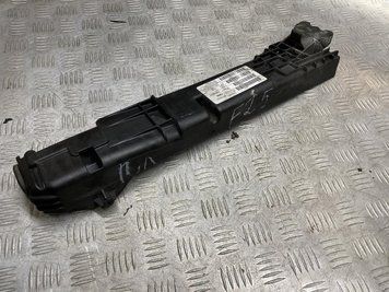 Б/У кронштей радиатора левый BMW X3 F25 N57 17117593838 17117593838 фото