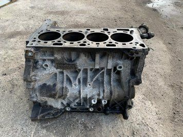 Б/У блок двигателя N47 D20C BMW E90 E84 X1 X3 X5 11112285306 Под ремонт 11112285306 фото