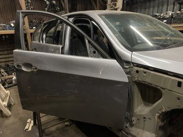 Б/В двері передні праві BMW 3 E90 рестайл колір А52 В рідній фарбі 41515A2A386 41515A2A386 фото