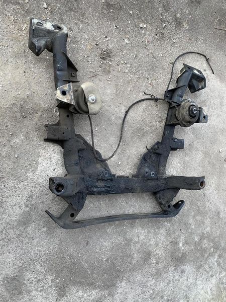 Подрамник передний BMW X3 E83 31103415150 31103415150 фото