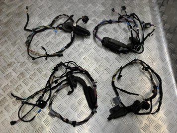 Б/У проводка двери передней/задней BMW X3 E83 61113450857 61113450857 фото