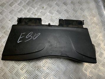 Б/В кришка двигуна воздуховод BMW 3 E90 13717798772 13717798772 фото