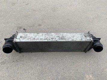 Б/У Интеркулер BMW 7 F01 F10 F11 17517805629 17517805629 фото