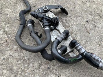 Б/У Теплообменник АКПП BMW 5 F07 GT N55 7217638678 / 17227635671 17217638678 / 17227635671 фото