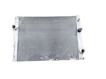 Радиатор двигателя BMW X5 E70 17117533472 17117533472 фото
